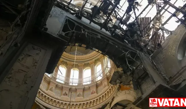 Ukrayna Savaşı: Rus füzeleri Odesa'daki Ortodoks Katedrali'ne zarar verdi