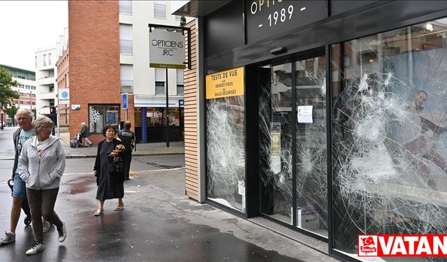 Fransa'da protestolarda tahrip edilen yapıların yeniden inşası için acil yasa çıkarılacak