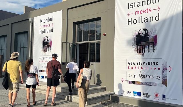 ‘Istanbul Meets Holland’ sergisi, Müze Gazhane’de ziyarete açıldı