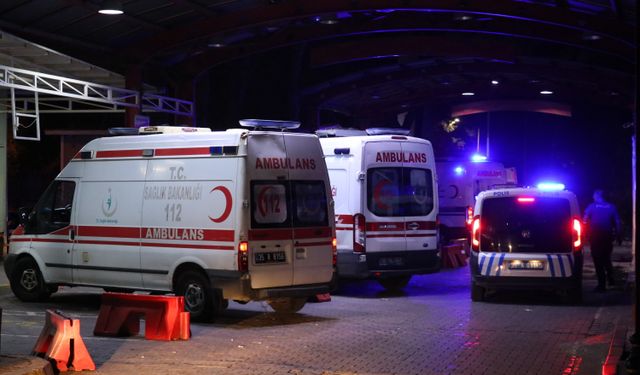 İzmir'de parası gasbedilen emekli polis memuru bıçakla yaralandı
