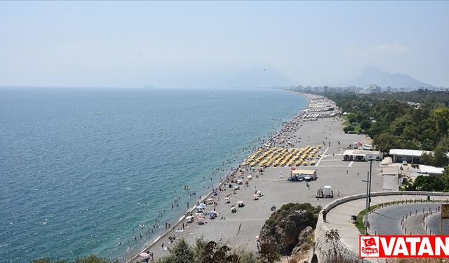Antalya'da hava sıcaklığı 3 ila 6 derece artacak