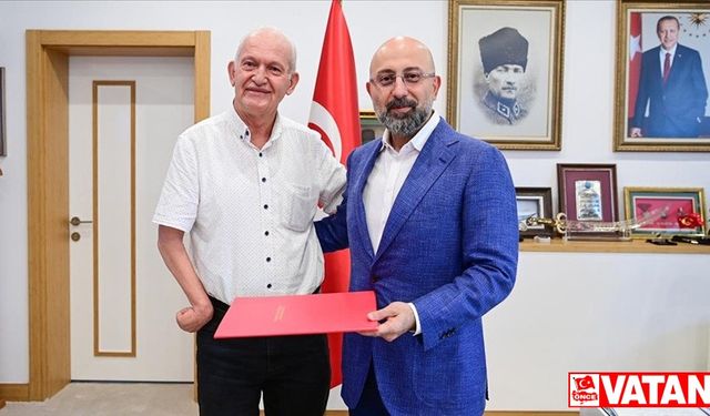 DHMİ Genel Müdürü Keskin'den "Şampiyon Gizem'in" babasına teşekkür belgesi