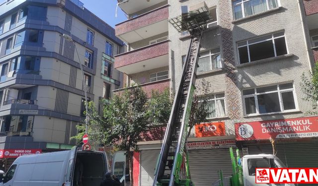 Bahçelievler'de patlama yaşanan binada taşınma işlemleri başladı