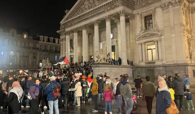 Brüksel'de Filistinlilere destek gösterisi