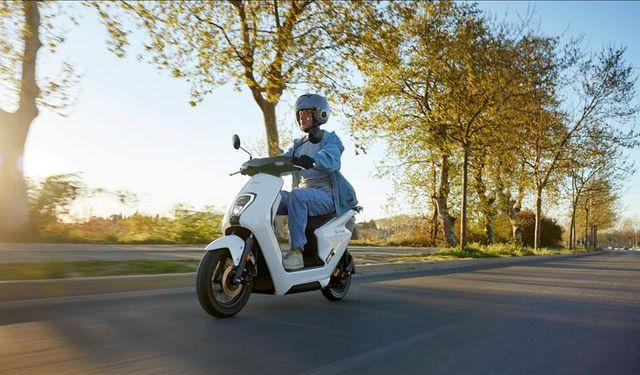 Honda'nın ilk iki tekerlekli elektrikli aracı "EM1 e:" Türkiye'de