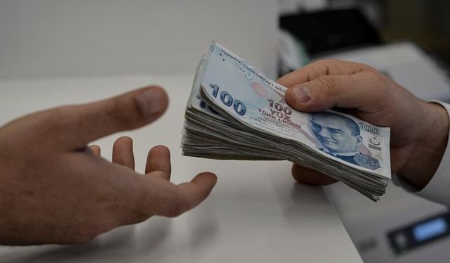 Kapsam dışındaki emeklilere de 5 bin lira verilmesini içeren önerge TBMM'ye gönderildi