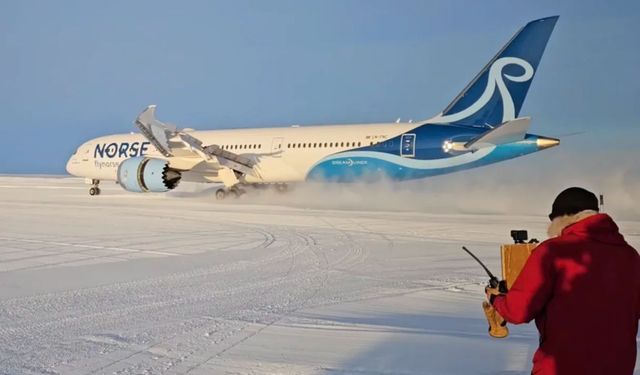 Boeing 787 dreamliner Antarktika'ya ilk inişini gerçekleştirdi