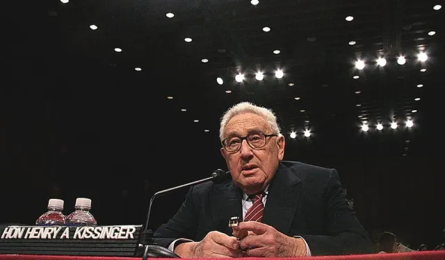 Henry Kissinger'ın Kamboçya'daki bomba ve kaos mirası