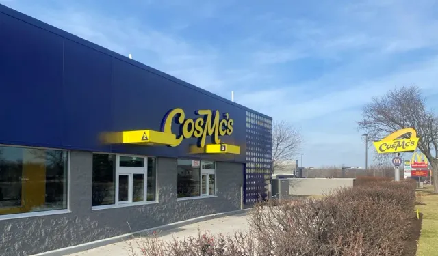 CosMc's: Müşteriler, McDonald's'ın yeni retro içki markasına akın ediyor