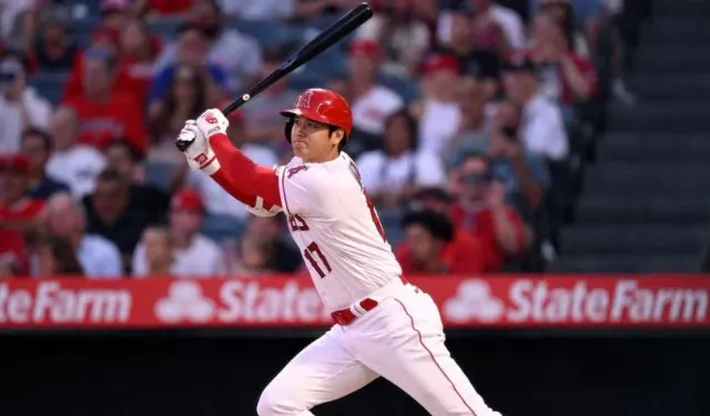 Shohei Ohtani: Beyzbol yıldızı 700 milyon dolarlık rekor anlaşmayla LA Dodgers'a katıldı