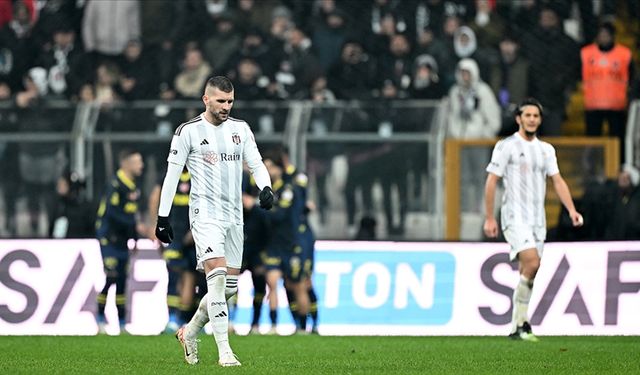 Beşiktaş, şampiyonluk yarışından gittikçe uzaklaşıyor