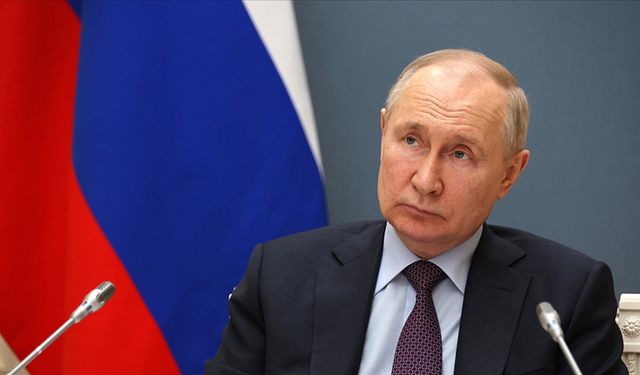 Putin: Yeni yılda Moskova ve Ankara ikili siyasi diyaloğu geliştirmeye devam edecek