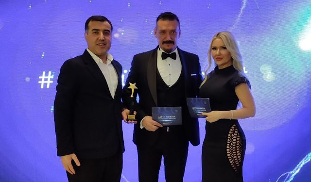 Mehmet Şahincileroğlu, ‘Altın Orkide’ ödülüne layık görüldü