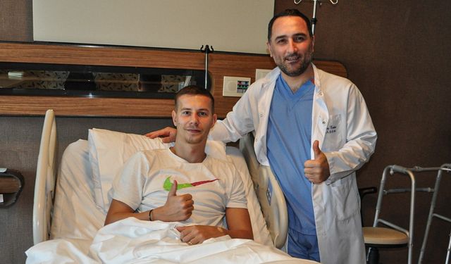 Samsunspor'da sol ayak bileğinden sakatlanan Satka, ameliyat edildi
