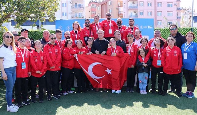 Özel milli atlet Muhammet Eren Uysal, Trisome Oyunları'nda dünya şampiyonu oldu
