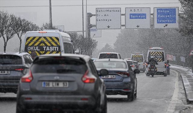 Ankara'nın bazı kesimlerinde kar yağışı etkili oldu
