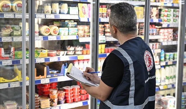 Ticaret Bakanlığı ramazan ayı öncesi 10 ilde market denetimi yaptı