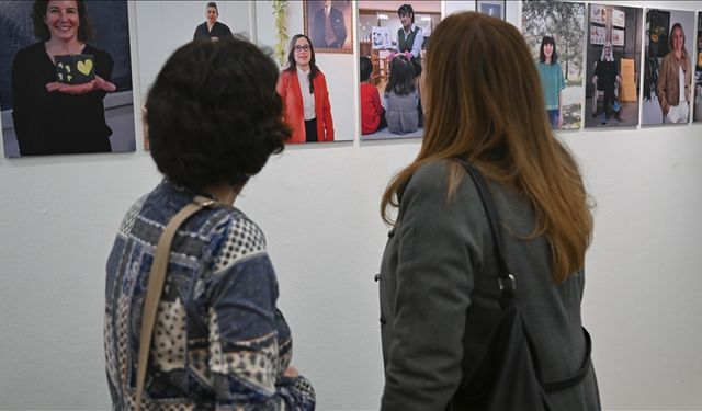 ODTÜ'de "Cumhuriyetin 101. yılında 101 kadın fotoğrafı" temalı sergi açıldı