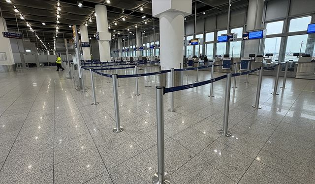 Frankfurt Havalimanı yarın yolculara kapalı olacak