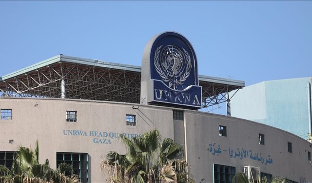 UNRWA'dan, teşkilata yönelik finansal sorun çözülmezse Gazze'de insani yapının çökeceği uyarısı