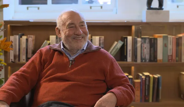 Nobel ödüllü Profesör Stiglitz: Öğrenciler dünyada olup bitene kayıtsız kalmadı