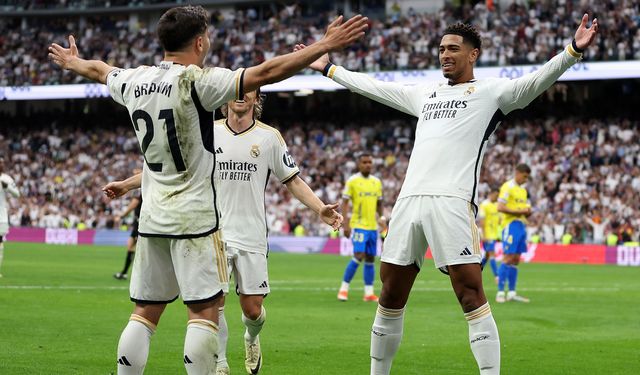 Real Madrid'in lig şampiyonluğuna bir adım kaldı