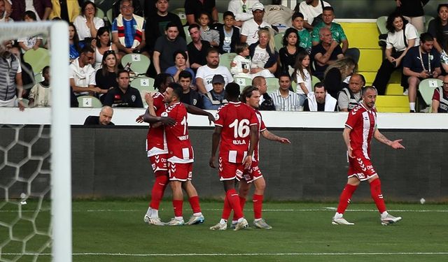 Samsunspor, deplasmanda Bodrum FK'yi 2-1 yendi