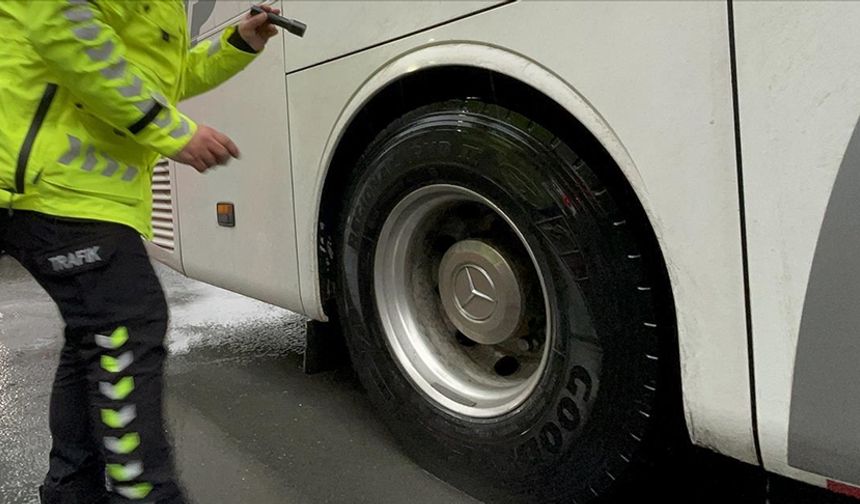İstanbul'da kış lastiği kullanma zorunluluğu bu sene 25 Kasım'da başlayacak