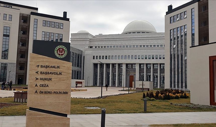 Yargıtay, okuryazar olmayan kişiyi attığı imzadan sorumlu tuttu