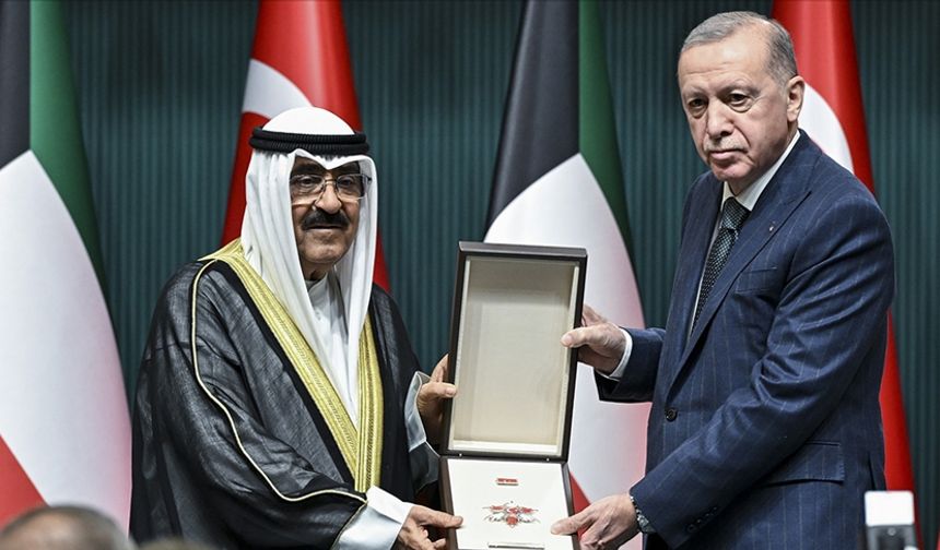 Kuveyt Emiri Sabah'tan, Cumhurbaşkanı Erdoğan'ın tevcih ettiği "Devlet Nişanı" için teşekkür