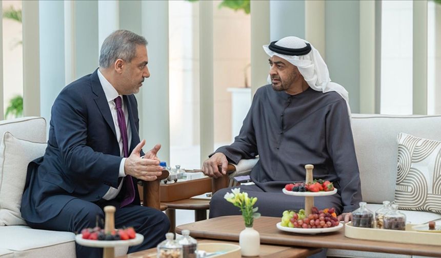 Bakan Fidan, BAE Devlet Başkanı Al Nahyan ile bir araya geldi