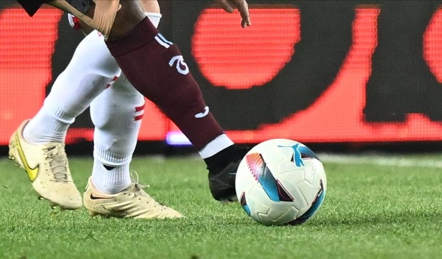 Süper Lig'de son hafta heyecanı yarın üç maçla başlayacak