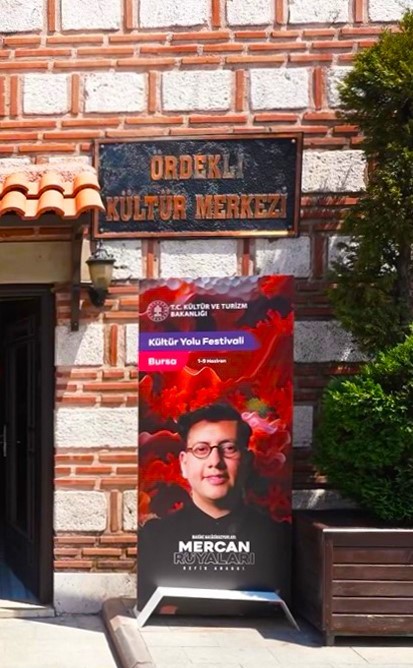2 Refik Anadol 'Mercan Rüyaları'