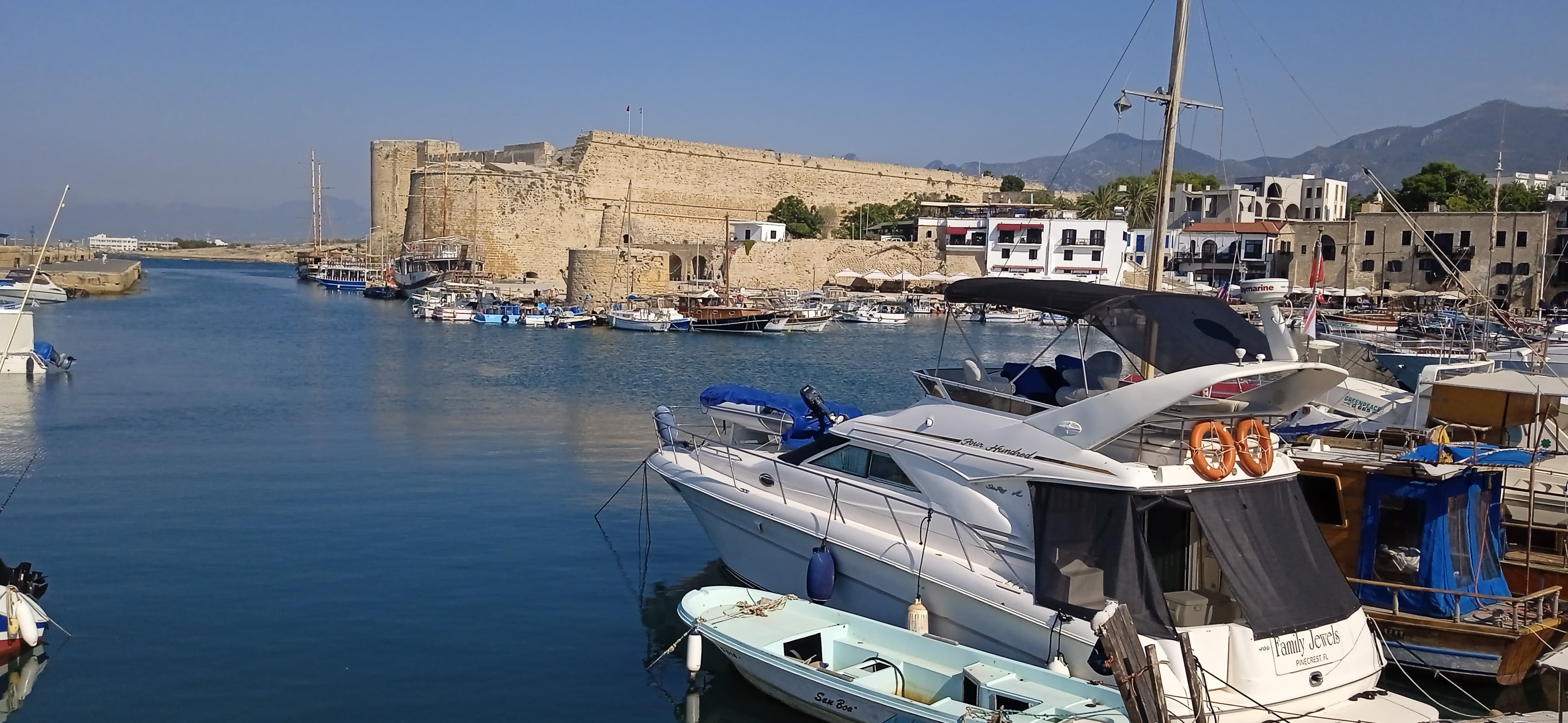 4 Girne Limanı Ve Girne Kalesi